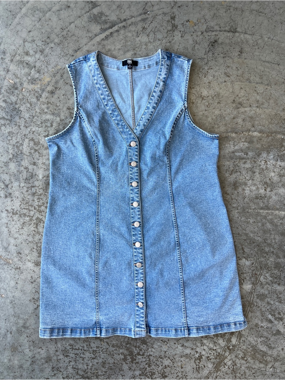 Frye Denim Dress Button Up Sleeveless Medium Wash Blue V-Neck Jean Women’s XL